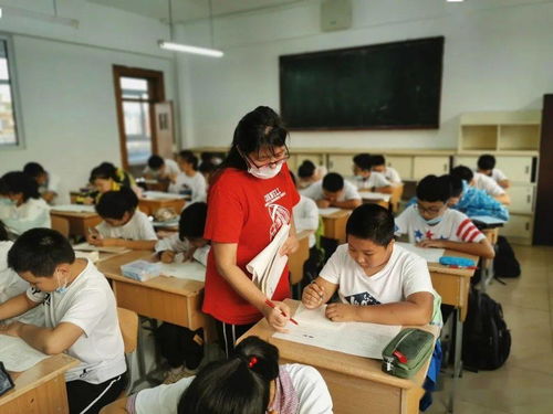 52中學提升課后服務質量，辦人民滿意教育